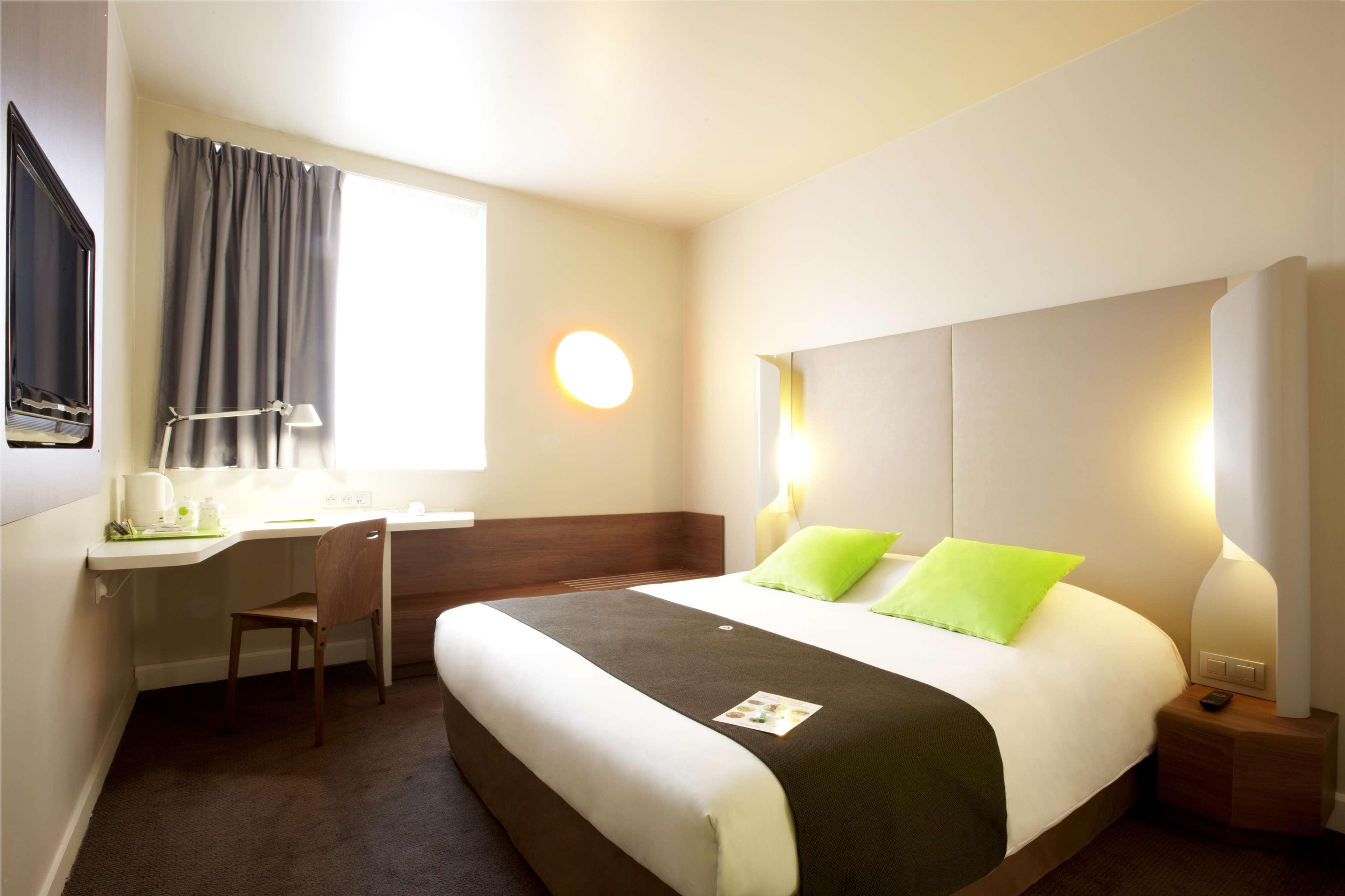 Hotel Campanile Carcassonne Est - La Cite Exterior foto